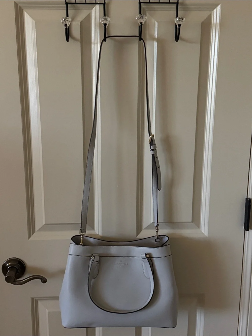 Kate Spade Women's Classic Light Gray Crossbody Bag EUC